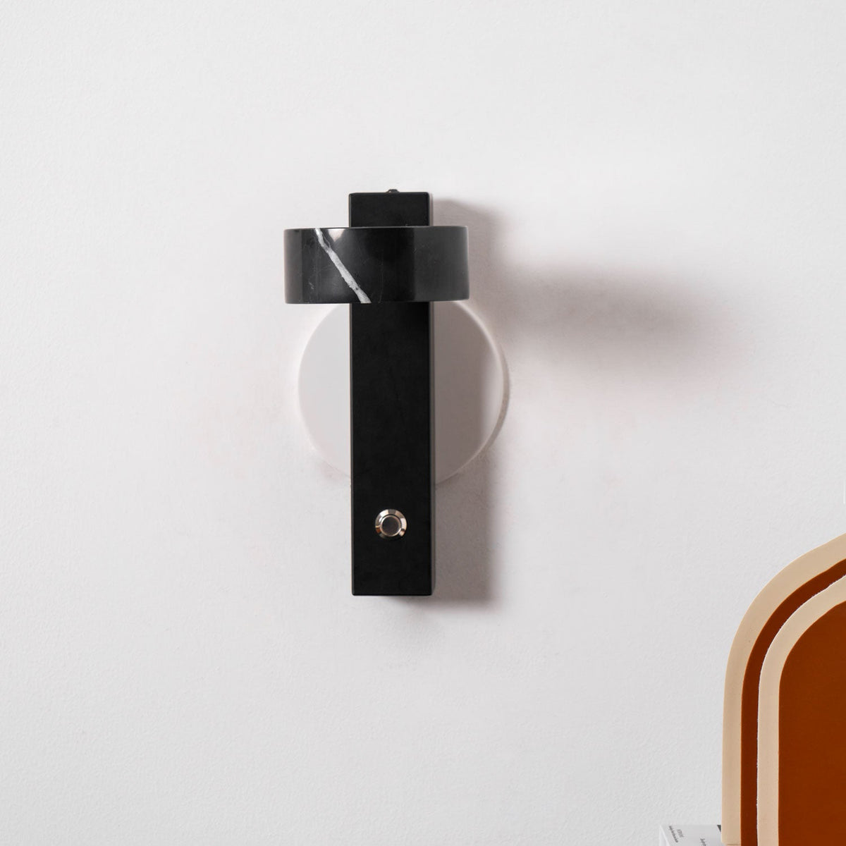 Traviso Solo Wall Sconce