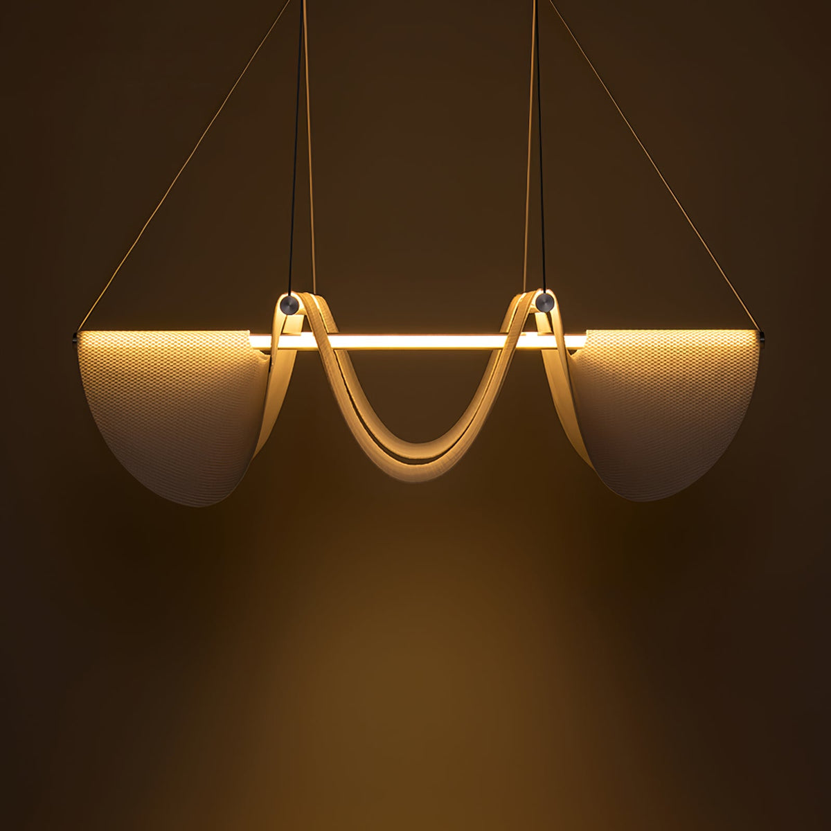 Vaelora Ribbon Pendant Lamp