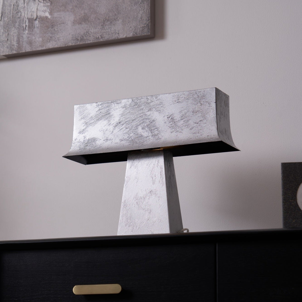 Veltan Table Lamp