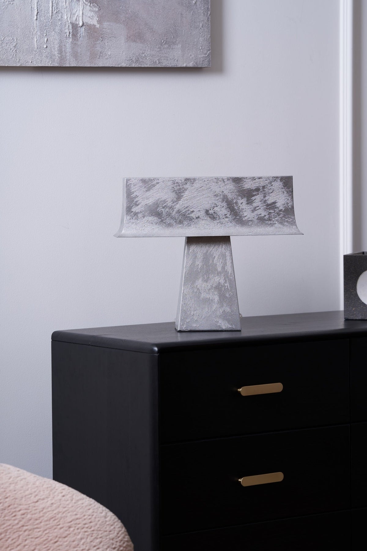 Veltan Table Lamp