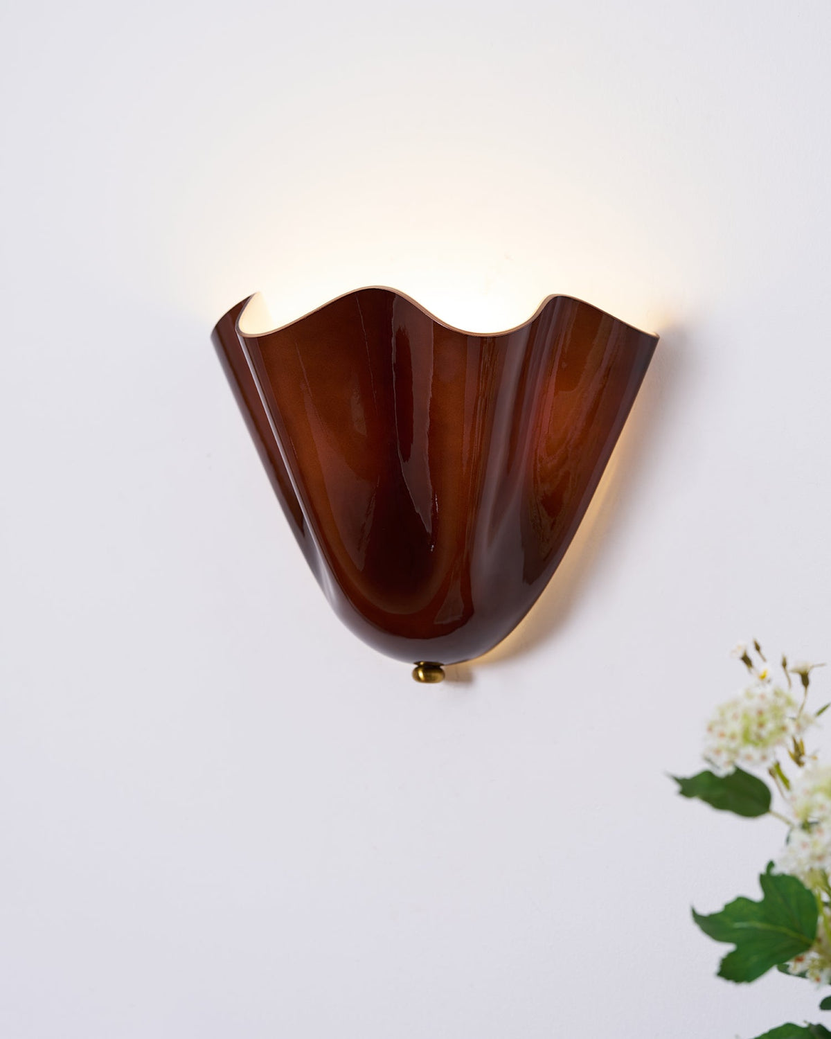 Petalia Wall Light