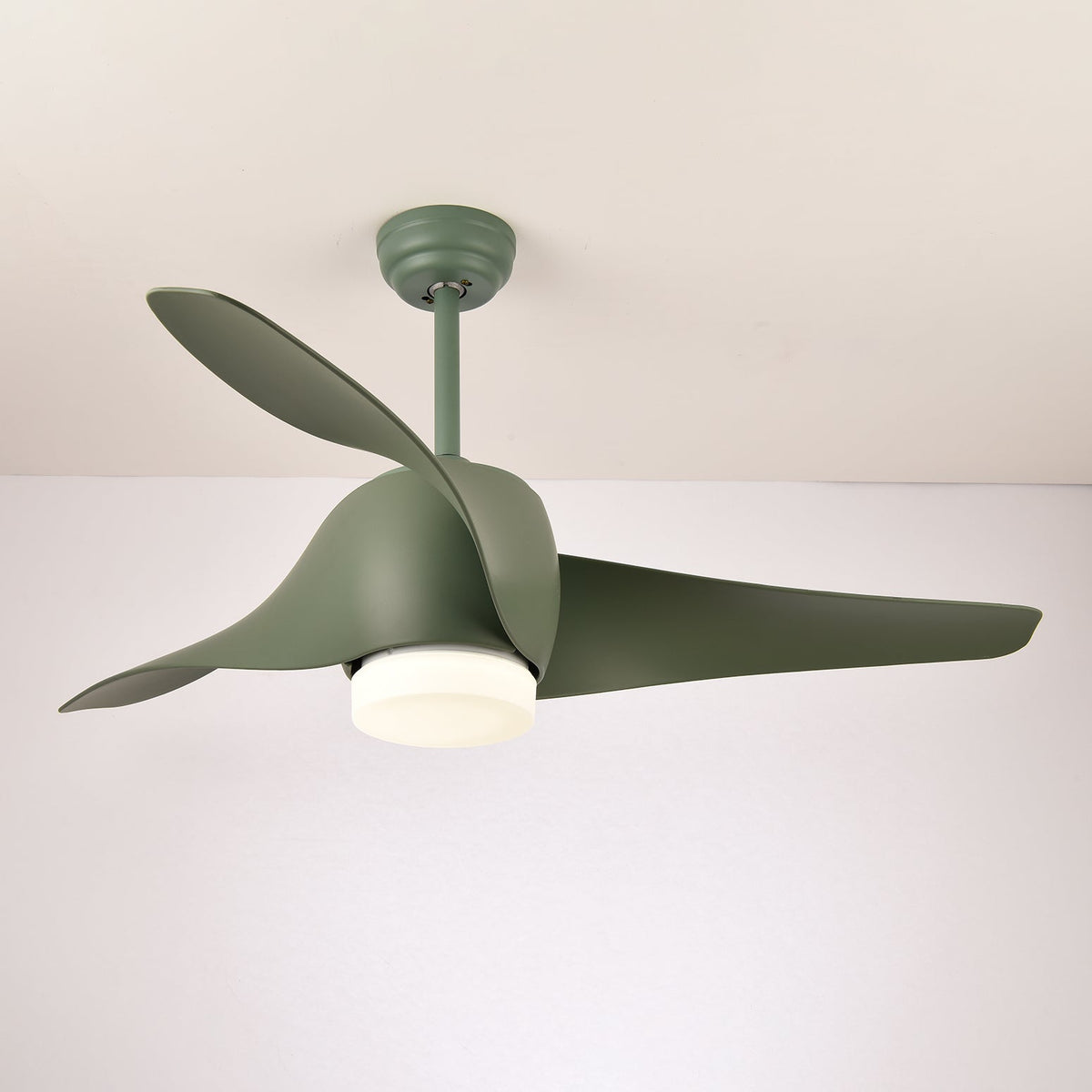 Verdantia Aero Ceiling Fan Light