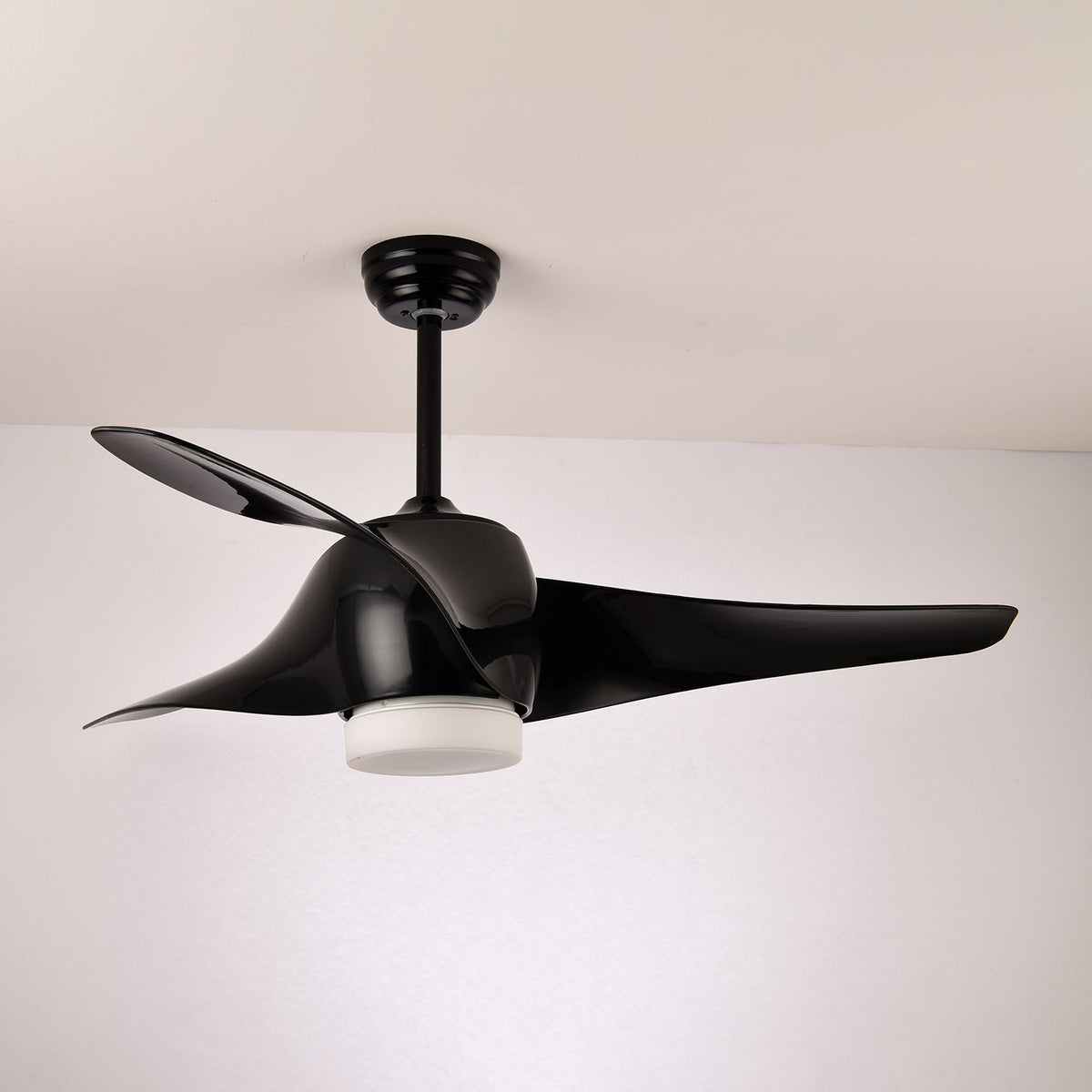 Verdantia Aero Ceiling Fan Light