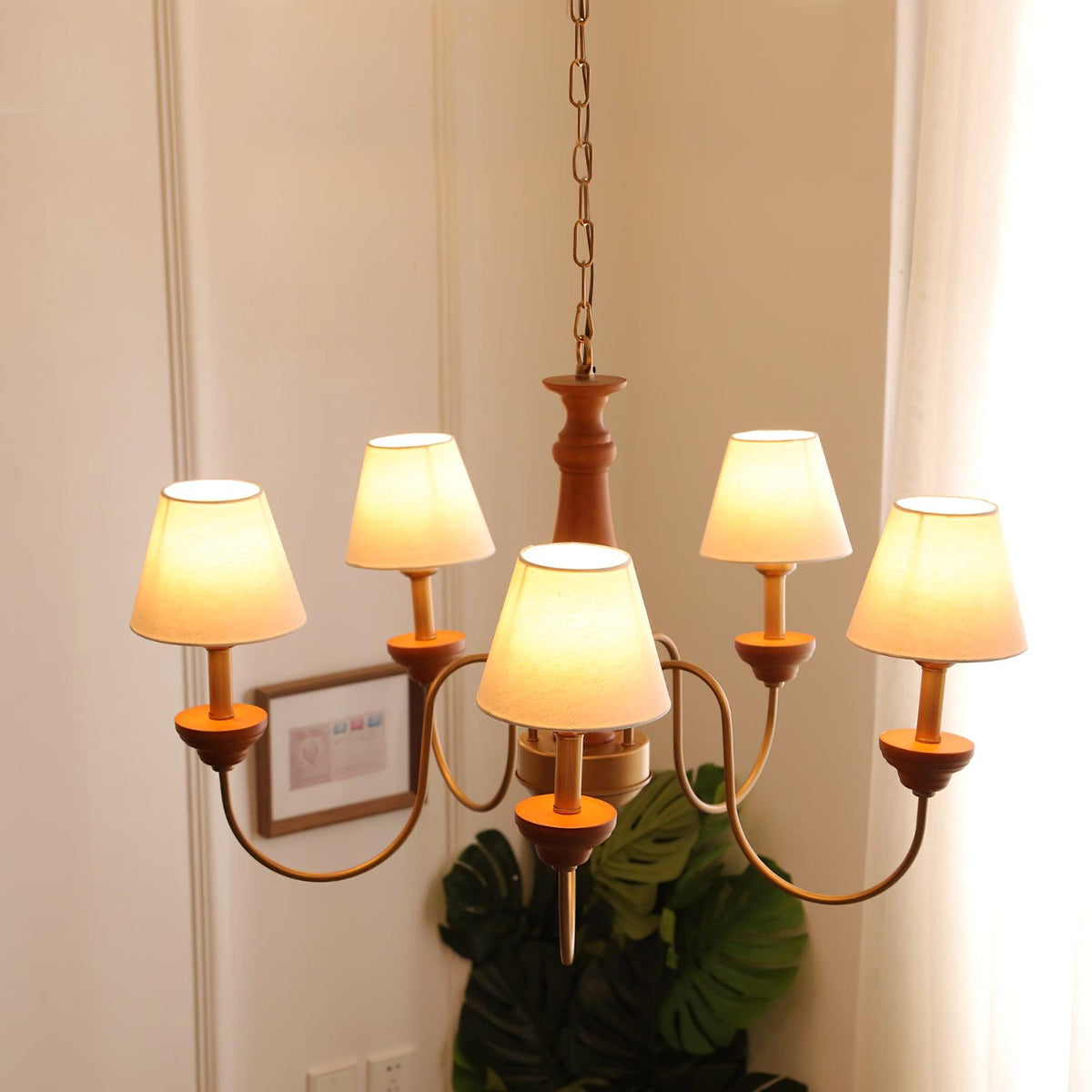 Vincent 5 - Light Classic Traditional Chandelier 31.5"