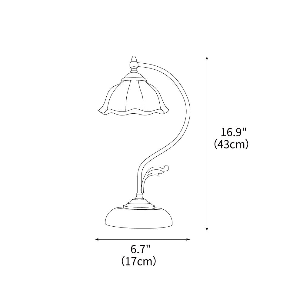Vintage Laiton Table Lamp 6.7"