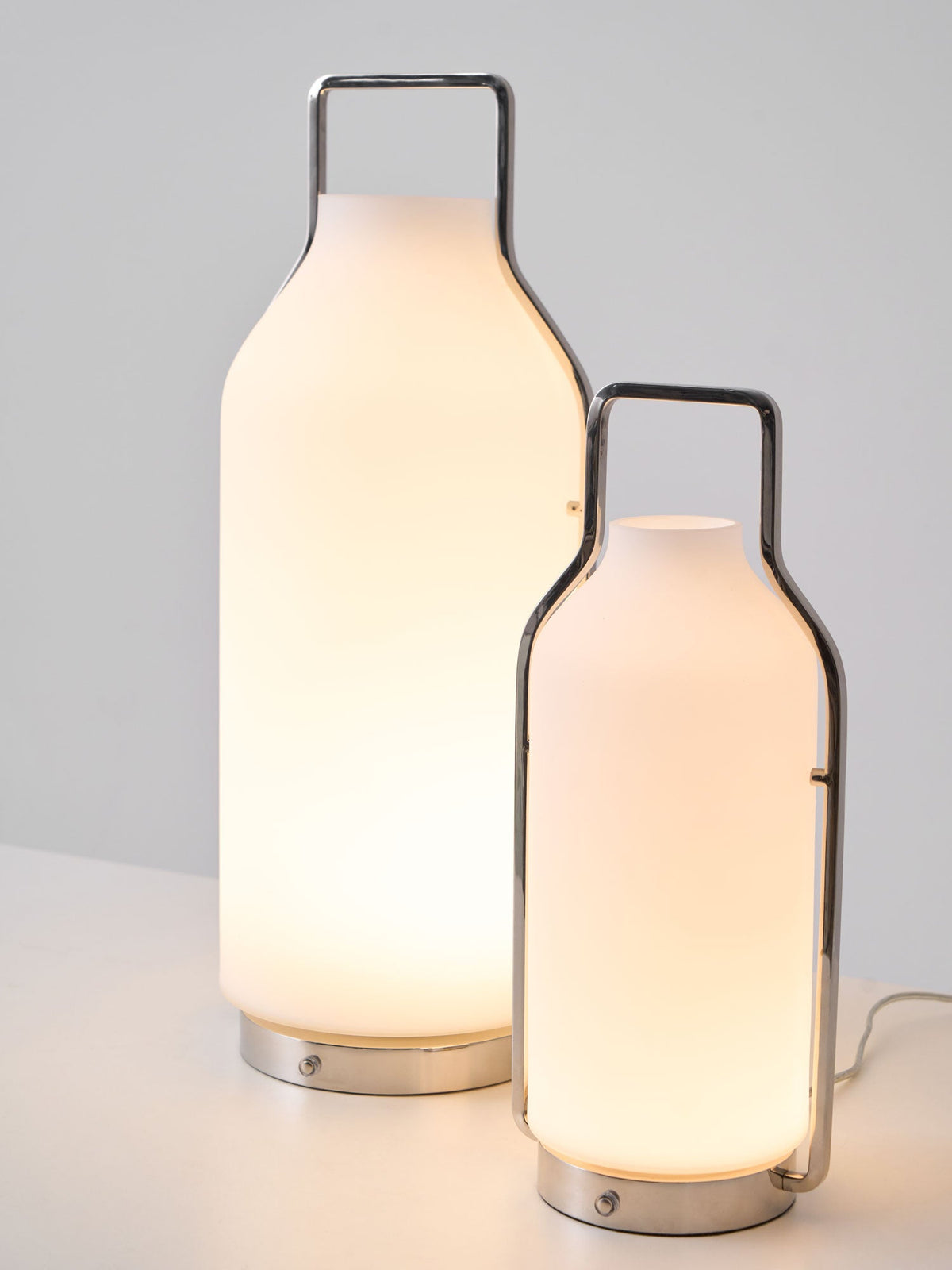 Vintara Lantern Table Lamp