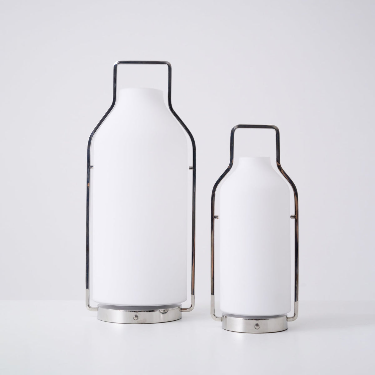 Vintara Lantern Table Lamp