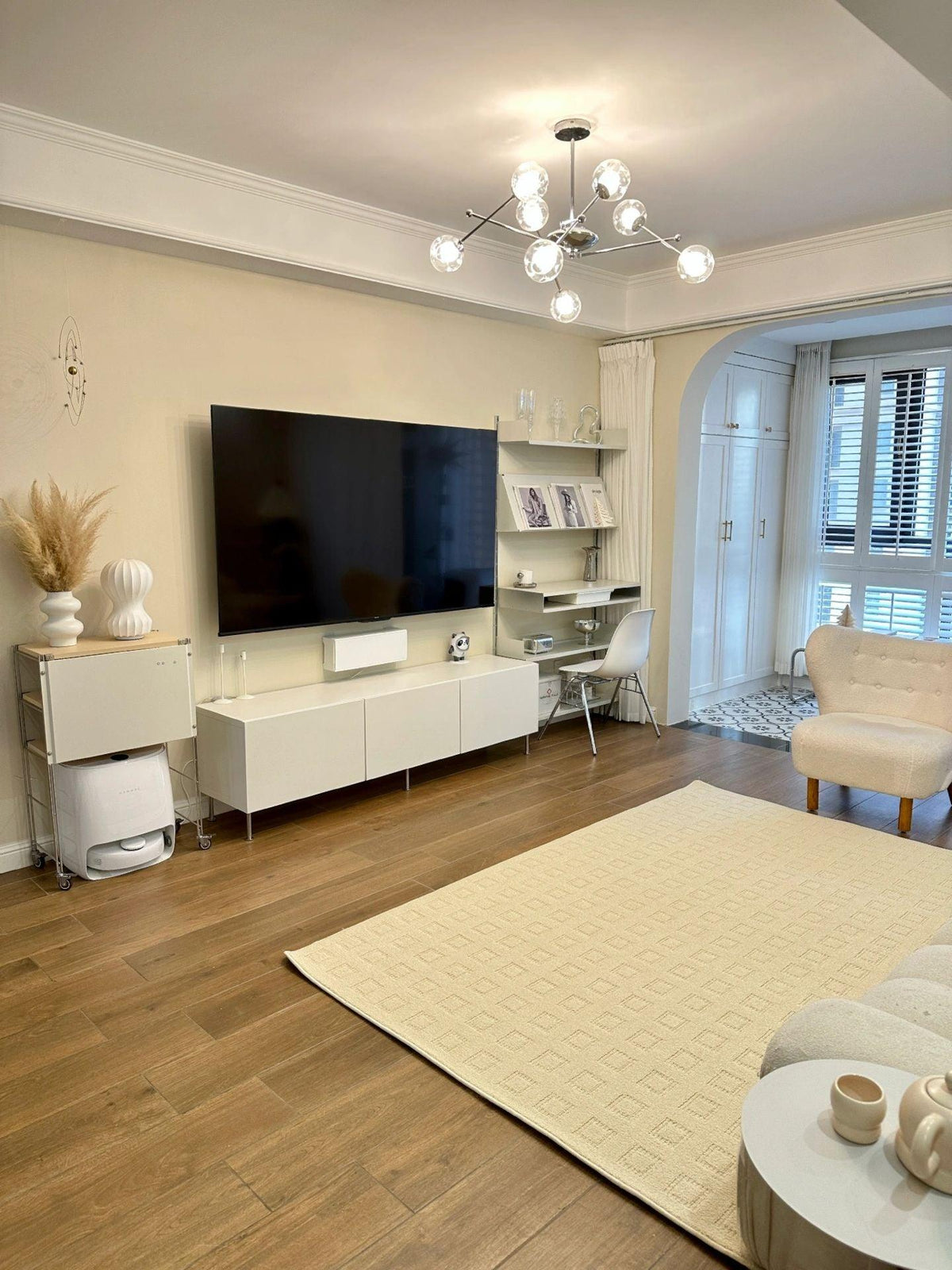 Westlife Sputnik Chandelier