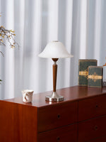 Winston Vintage Table Lamp