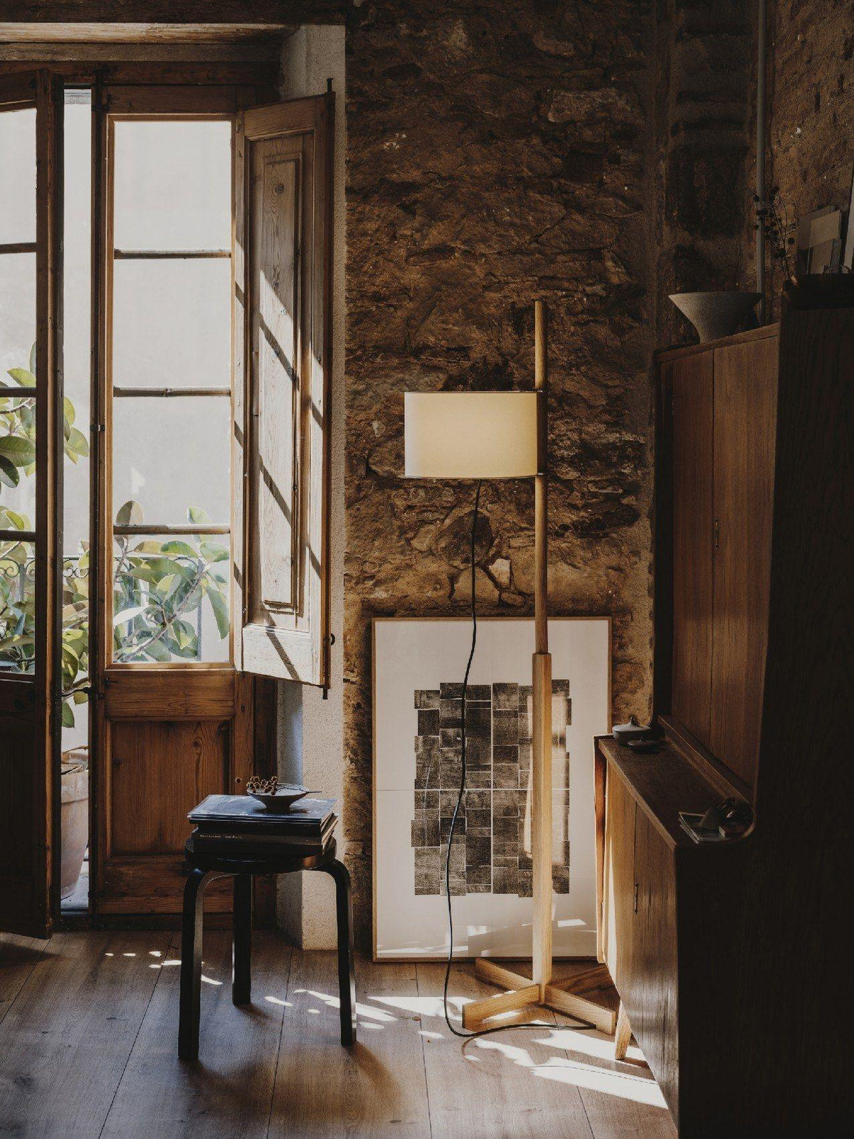 Wood Tmm Floor Lamp 11.8"