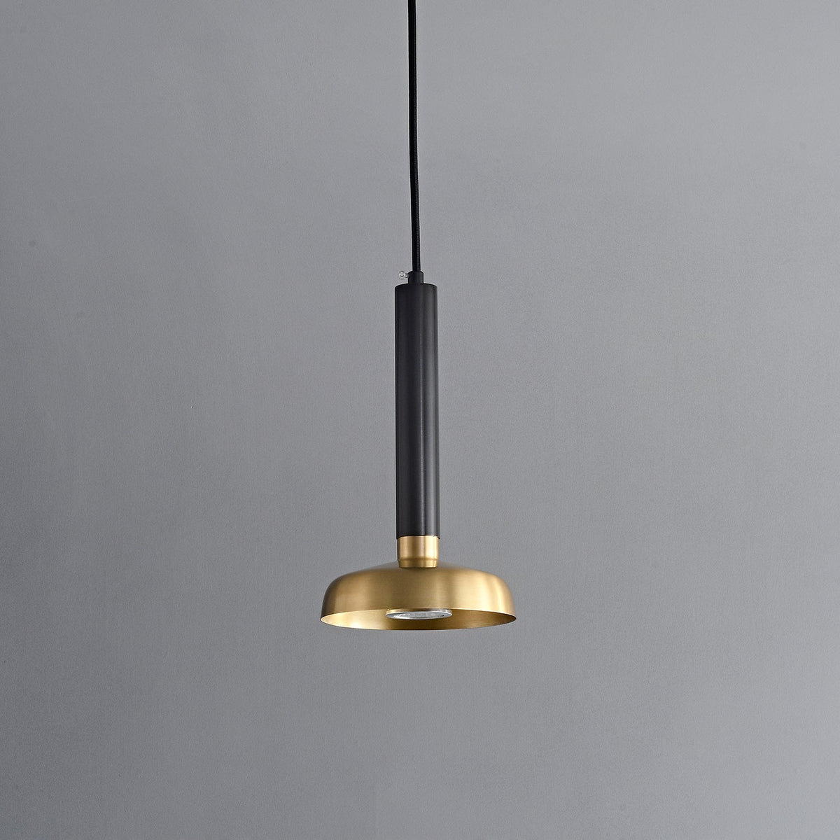 Zephyros Pendant Lamp
