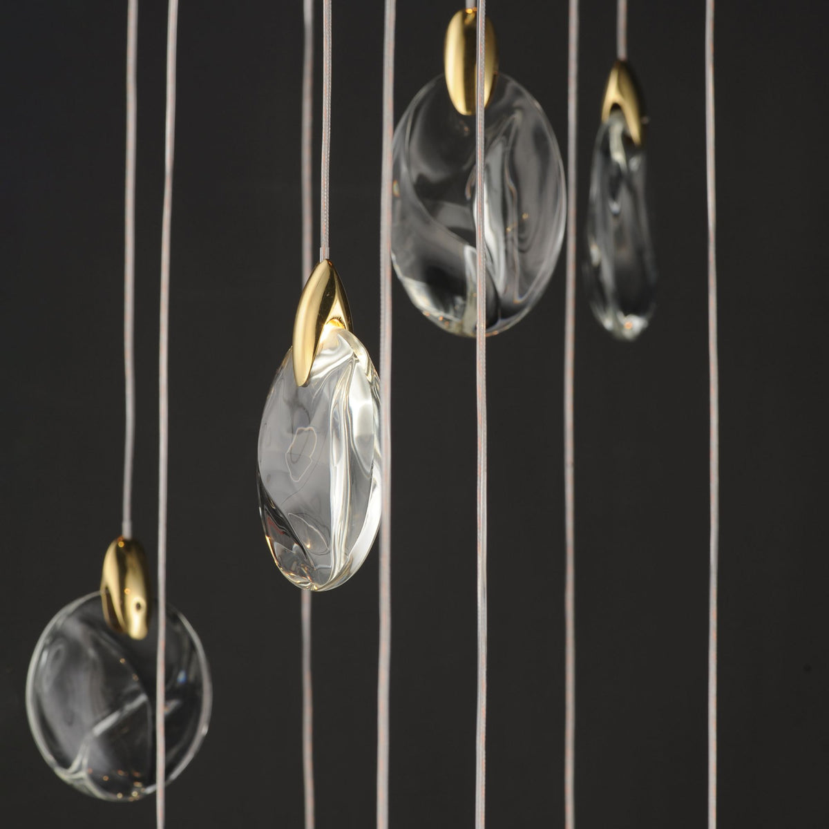 ET2 Pebble 36" Black/Polished Gold 30-Light LED Pendant
