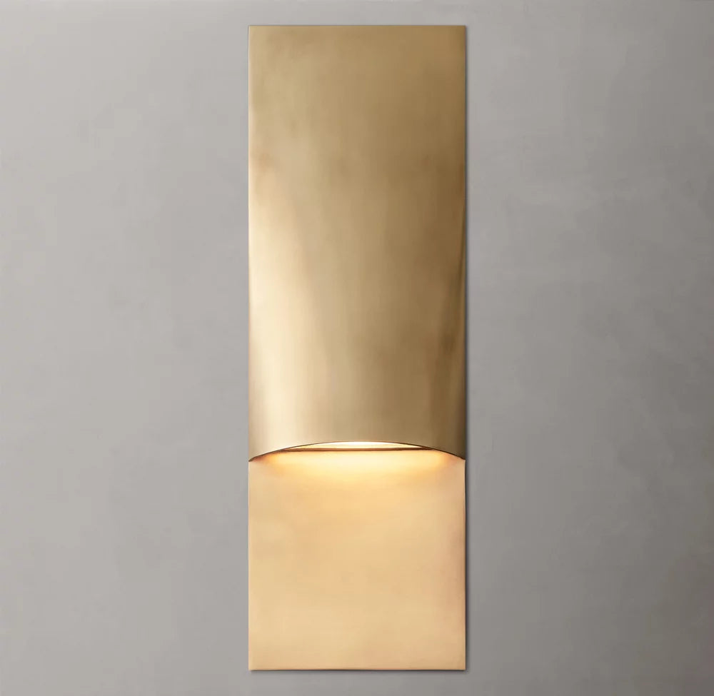 Taza Vertical Rectangular Sconce