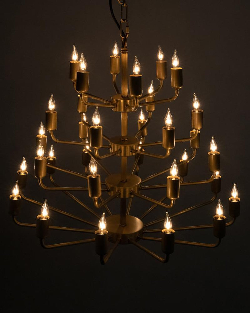 Moira Chandelier