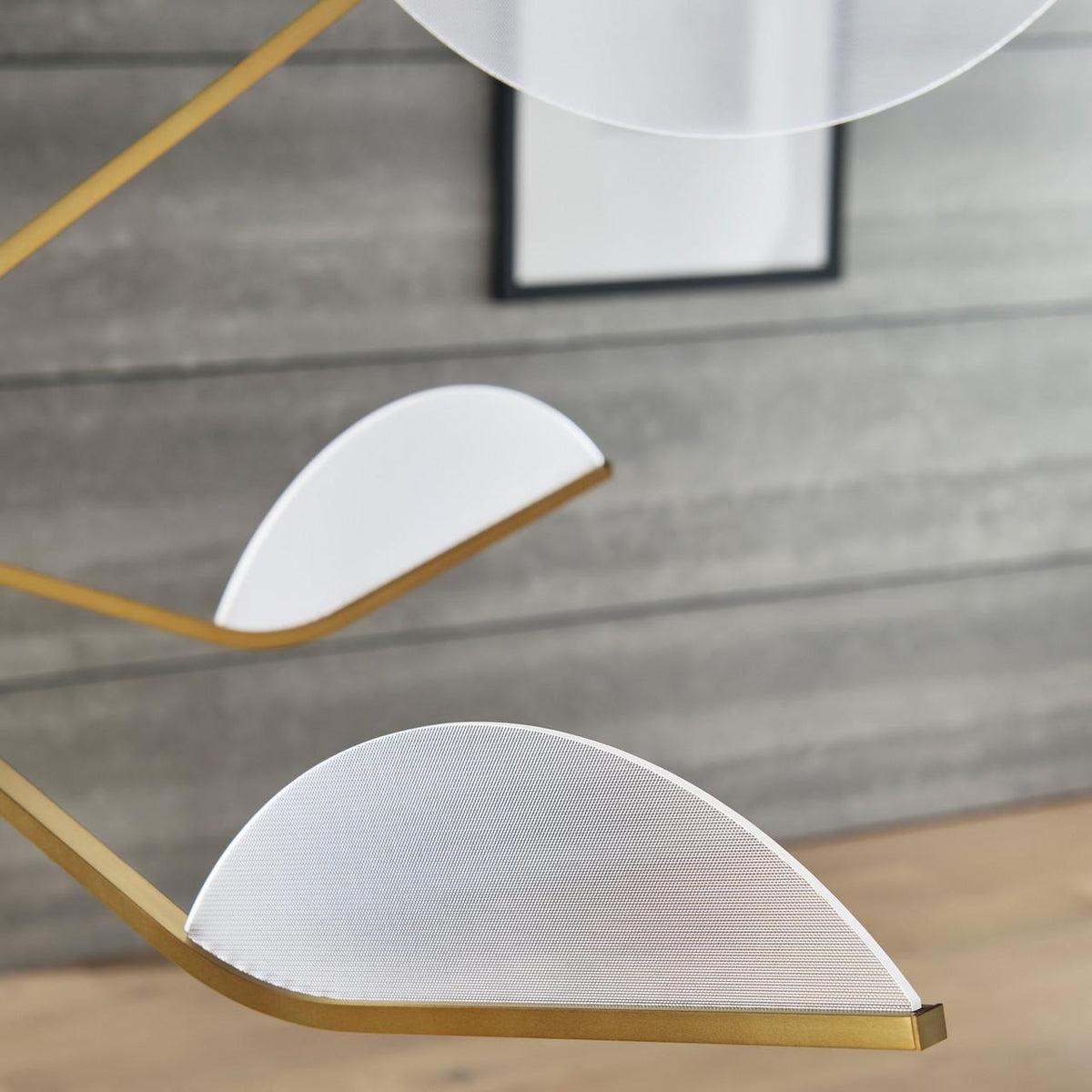 Esfera LED Large Linear Chandelier 277V