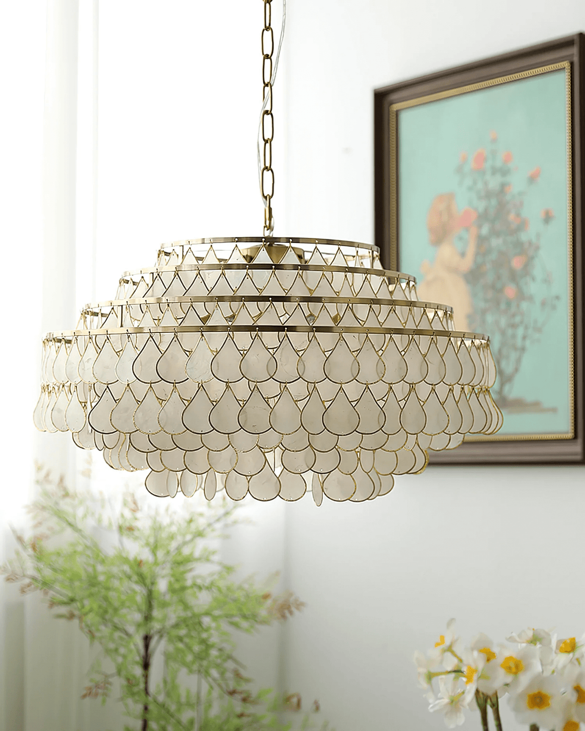 Teardrops Shell Chandelier
