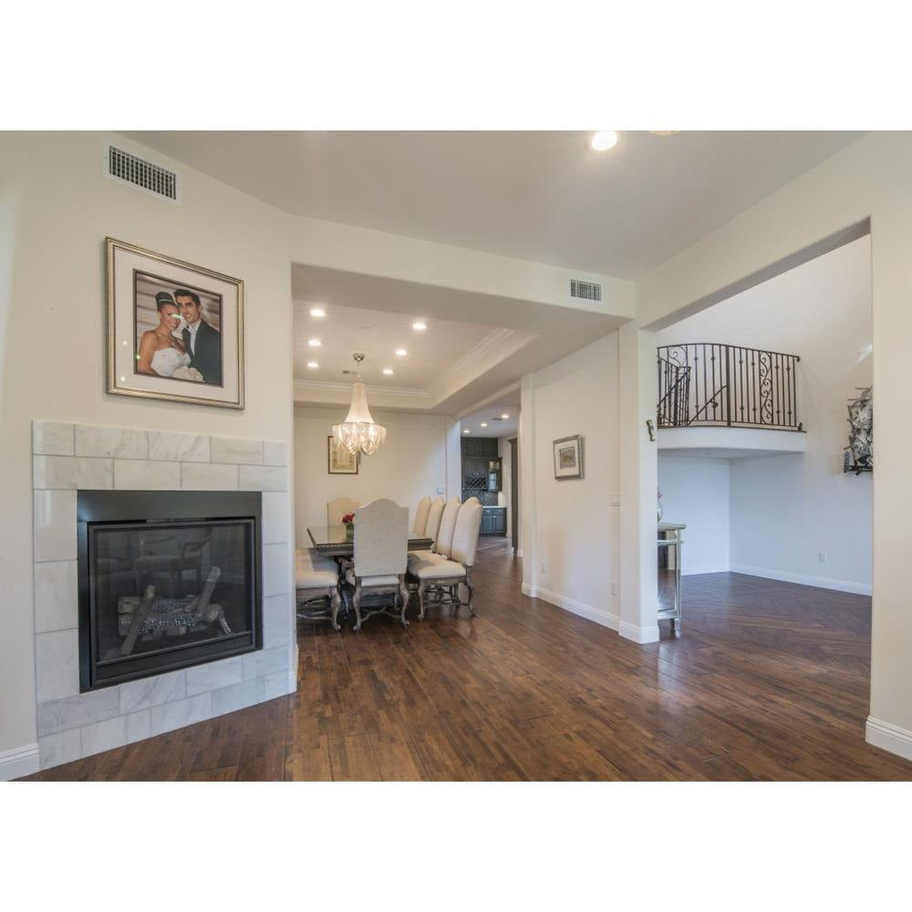Bailey Street Home - 93-BEL-813014 - Holborn Fields-Twelve Light Chandelier in Modern style-27 Inches wide by 43 inches high