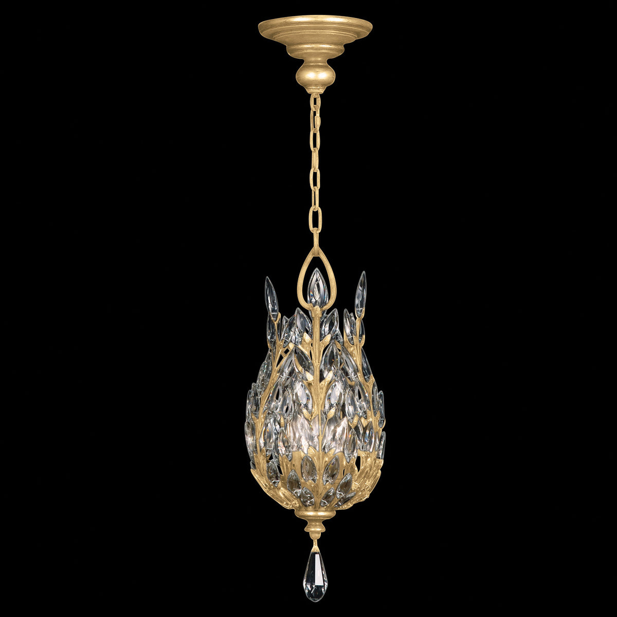 CRYSTAL LAUREL 11" W Round Pendant