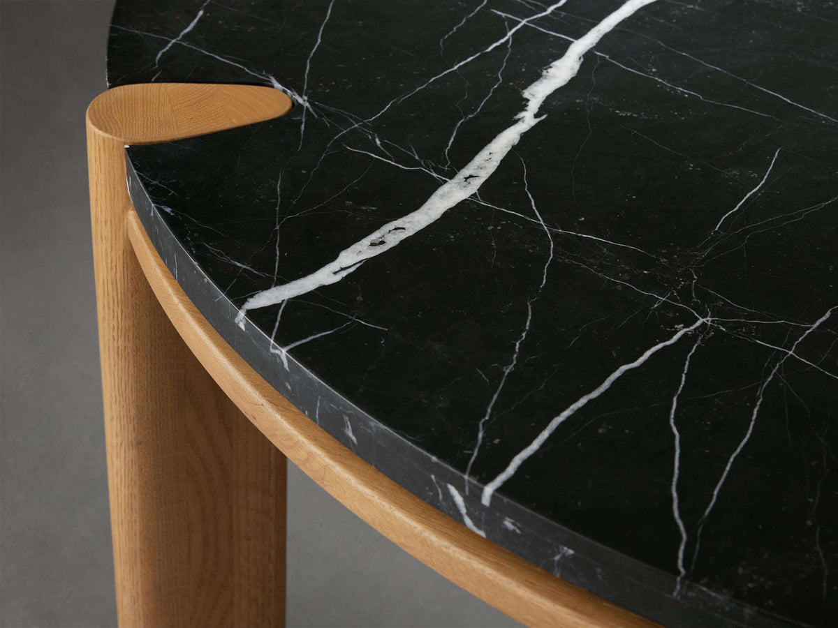 Pyet Coffee Table