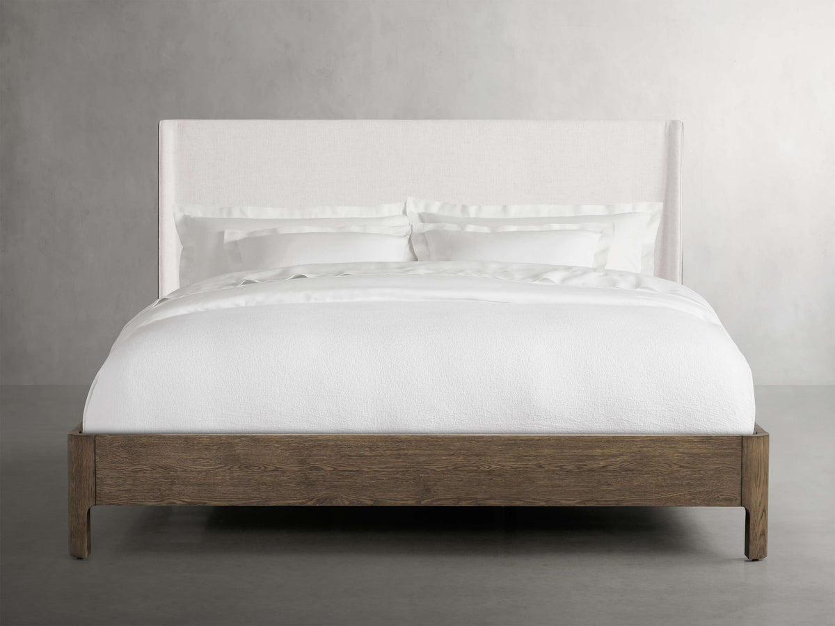 Calista Bed