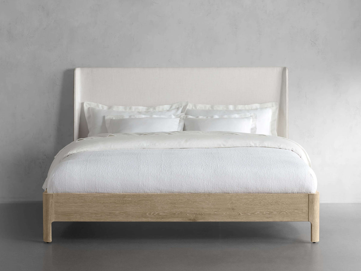 Calista Bed