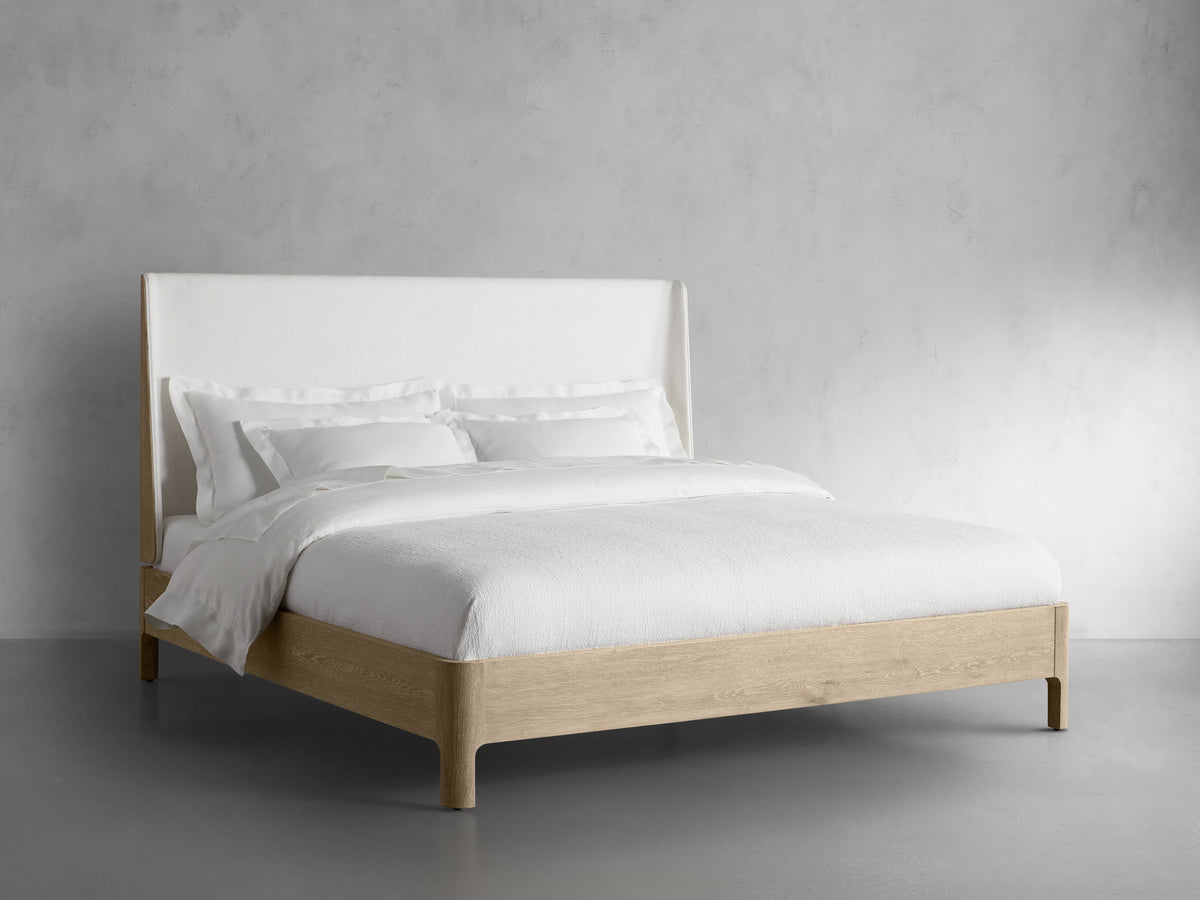 Calista Bed