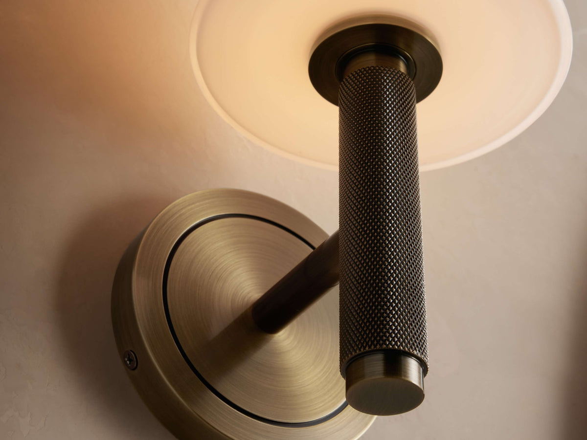 Monroe Sconce