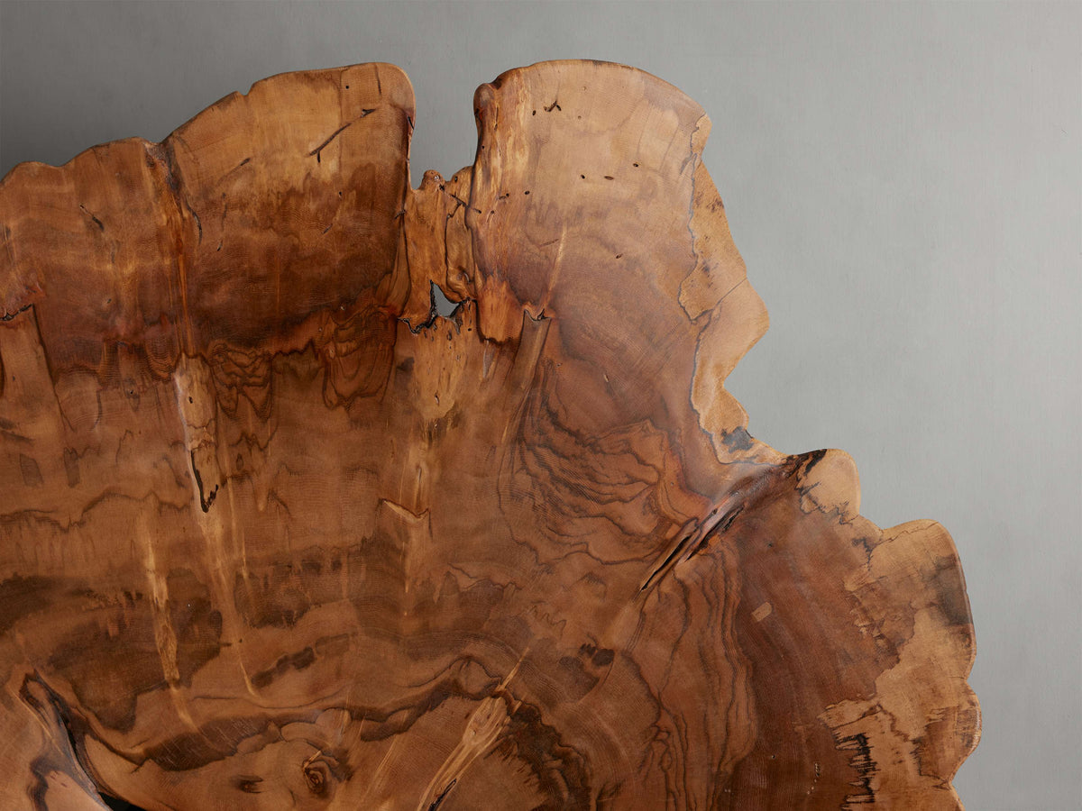 Arruga Sconce
