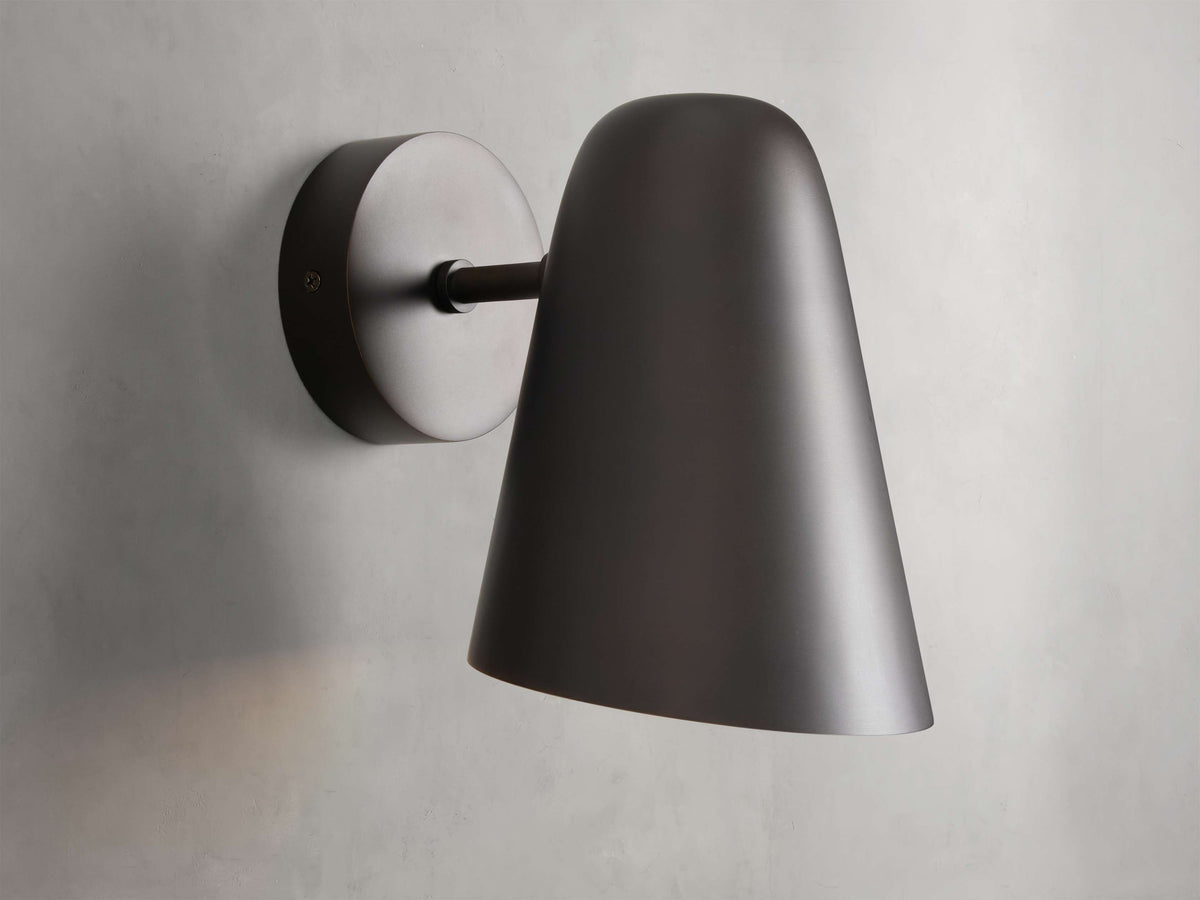 Elih Sconce