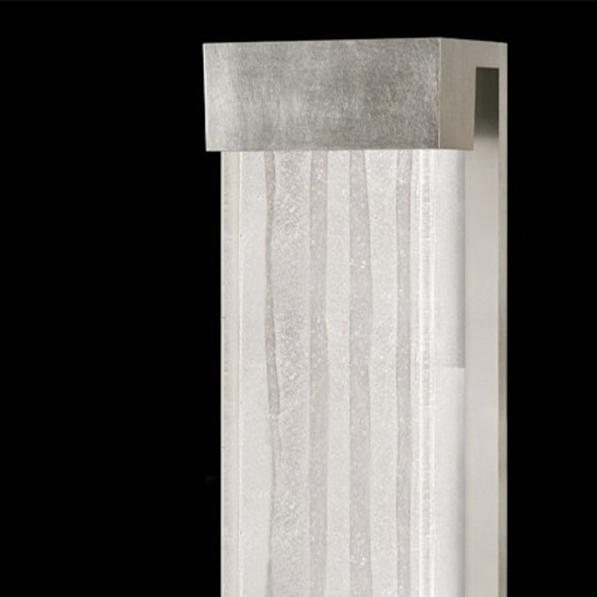 CRYSTAL BAKEHOUSE 24"Sconce