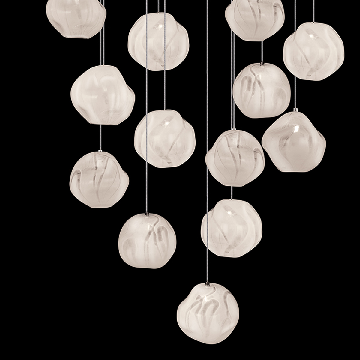 VESTA 21" W Round Pendant