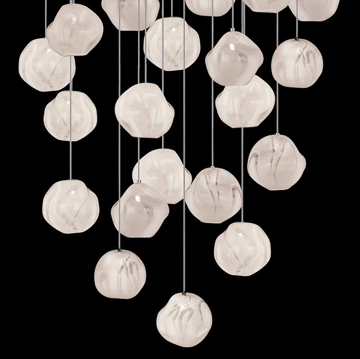 VESTA 24" W Round Pendant