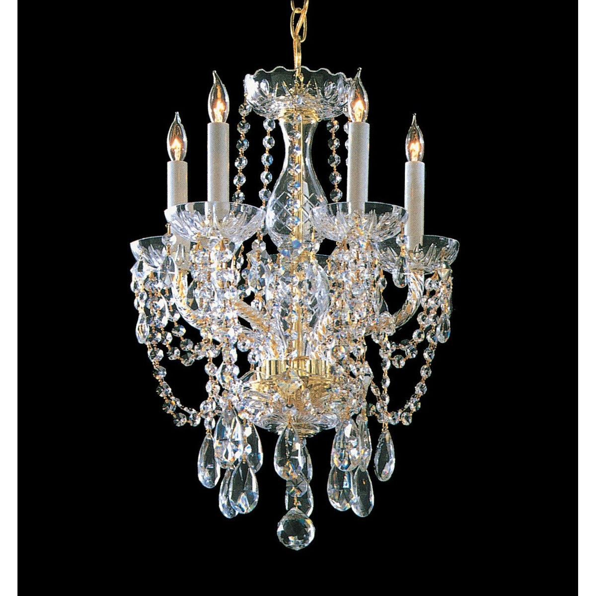 Group Traditional Crystal Swarovski Strass Crystal Polished Brass Five-Light Chandelier