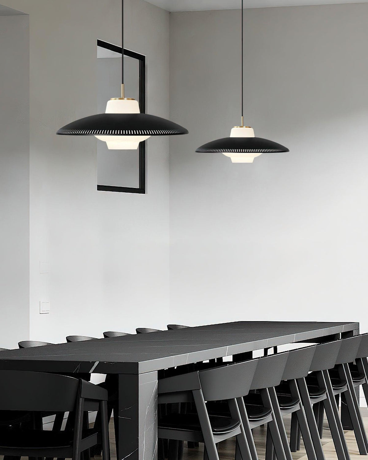Alien Frisbee Pendant Lamp 17.7"