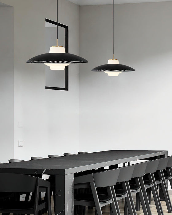 Alien Frisbee Pendant Lamp 17.7"