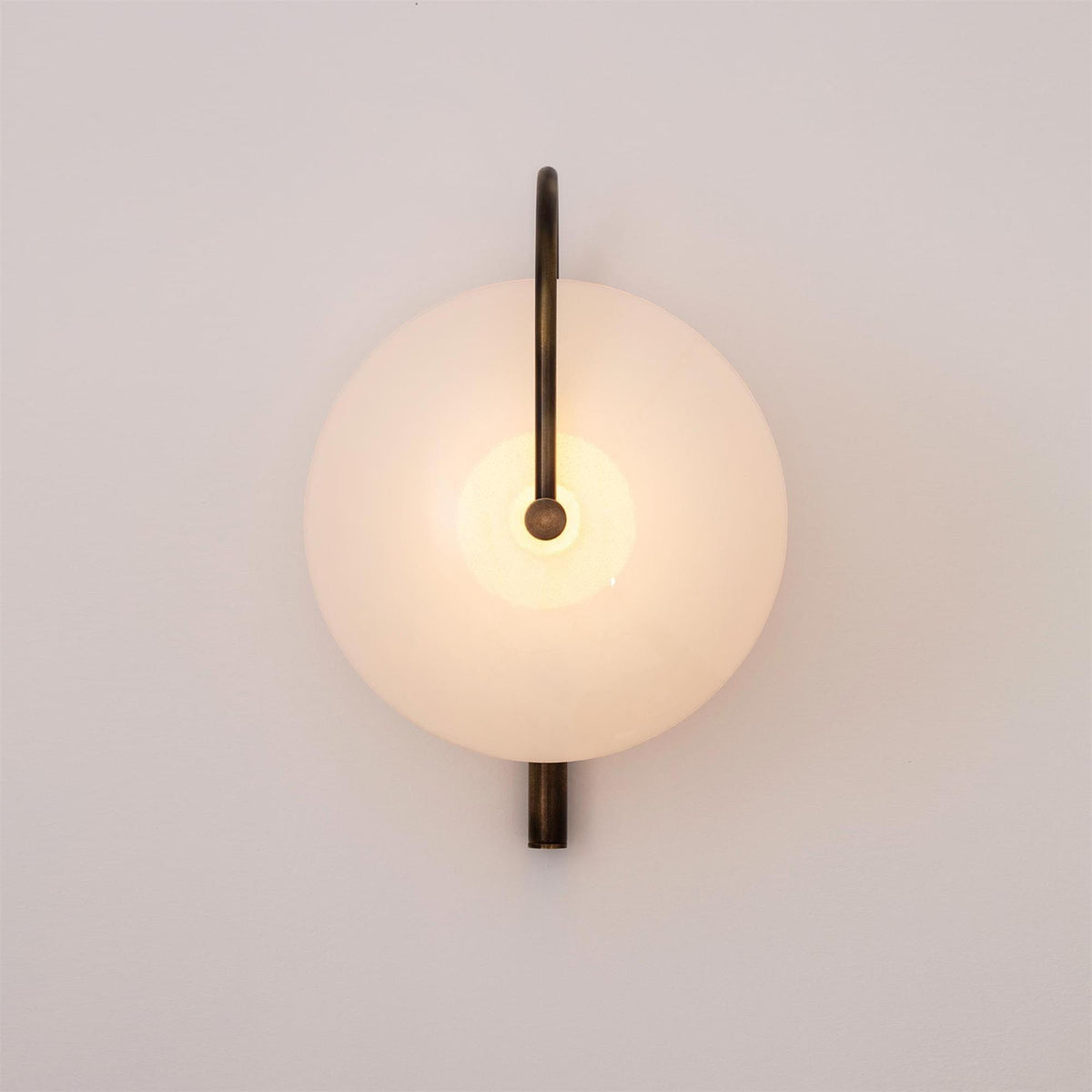 Aperture Art Wall Lamp 9.8"
