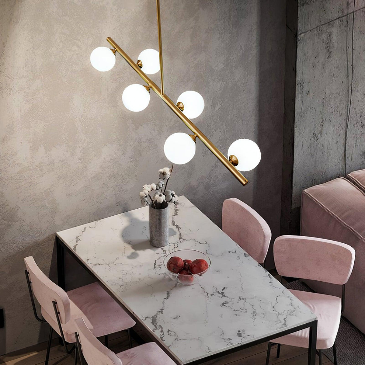 Castell Chandelier