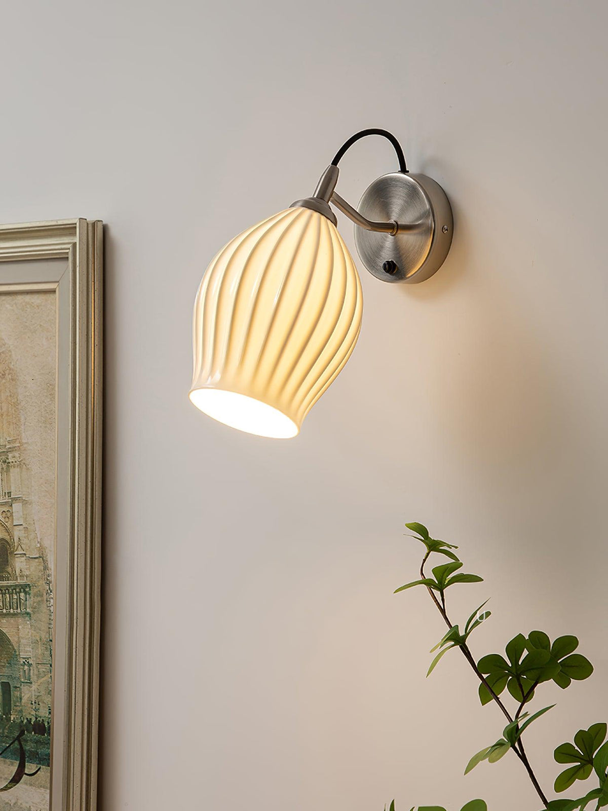 Ceramic Ribbed Wall Light 5.3"