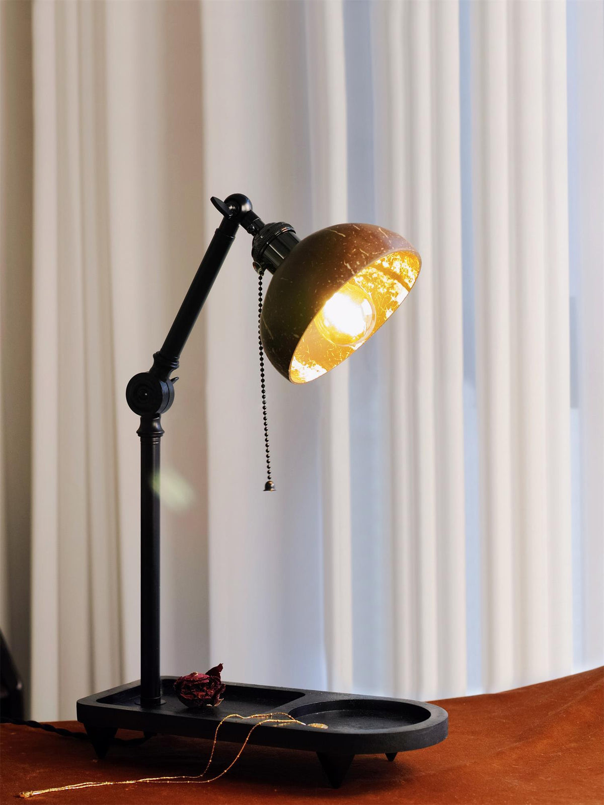 Christian Dell Table Lamp 5.1"
