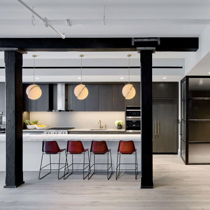 Crescent Pendant Lamp