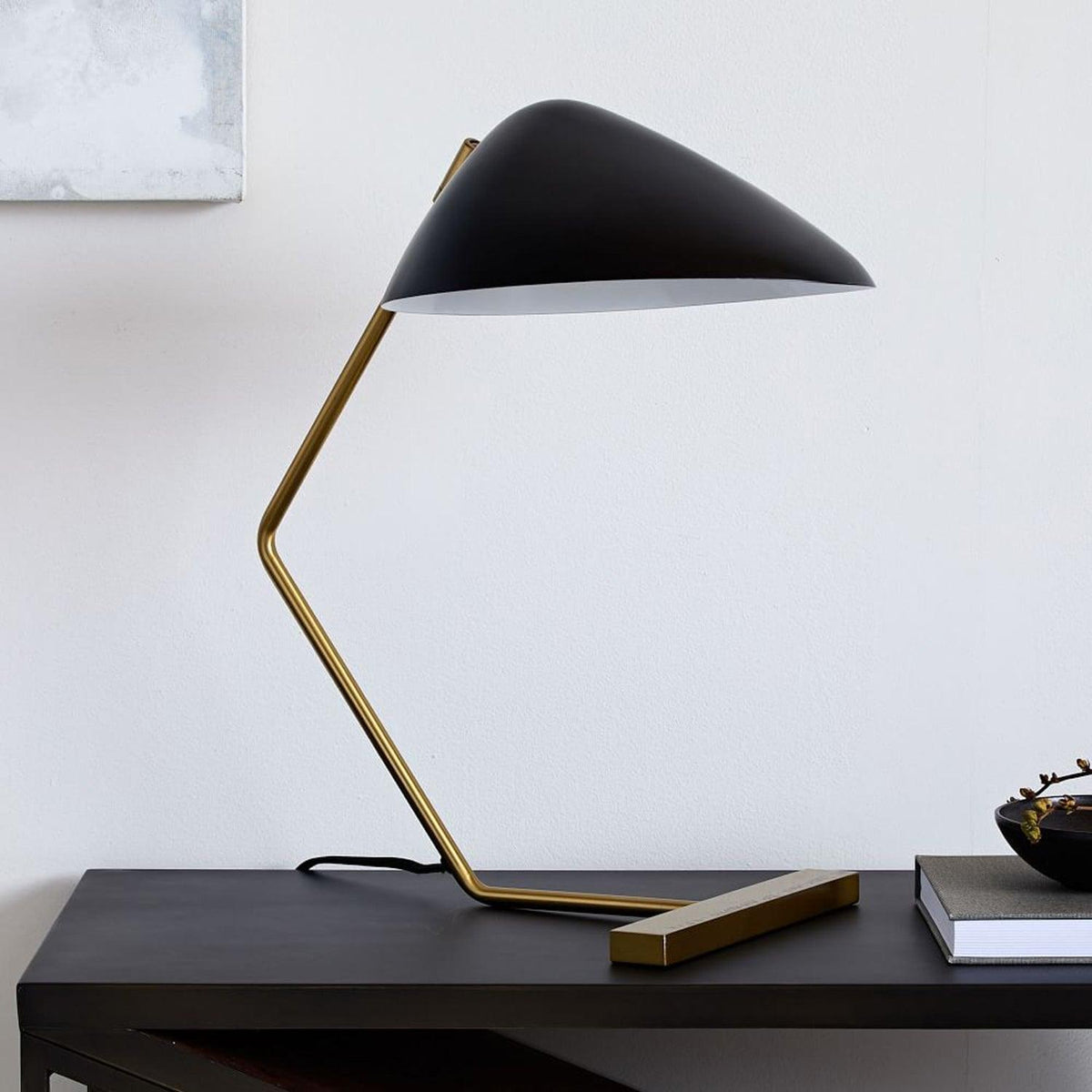 Curvilinear Mid-Century Table Lamp 18.1"