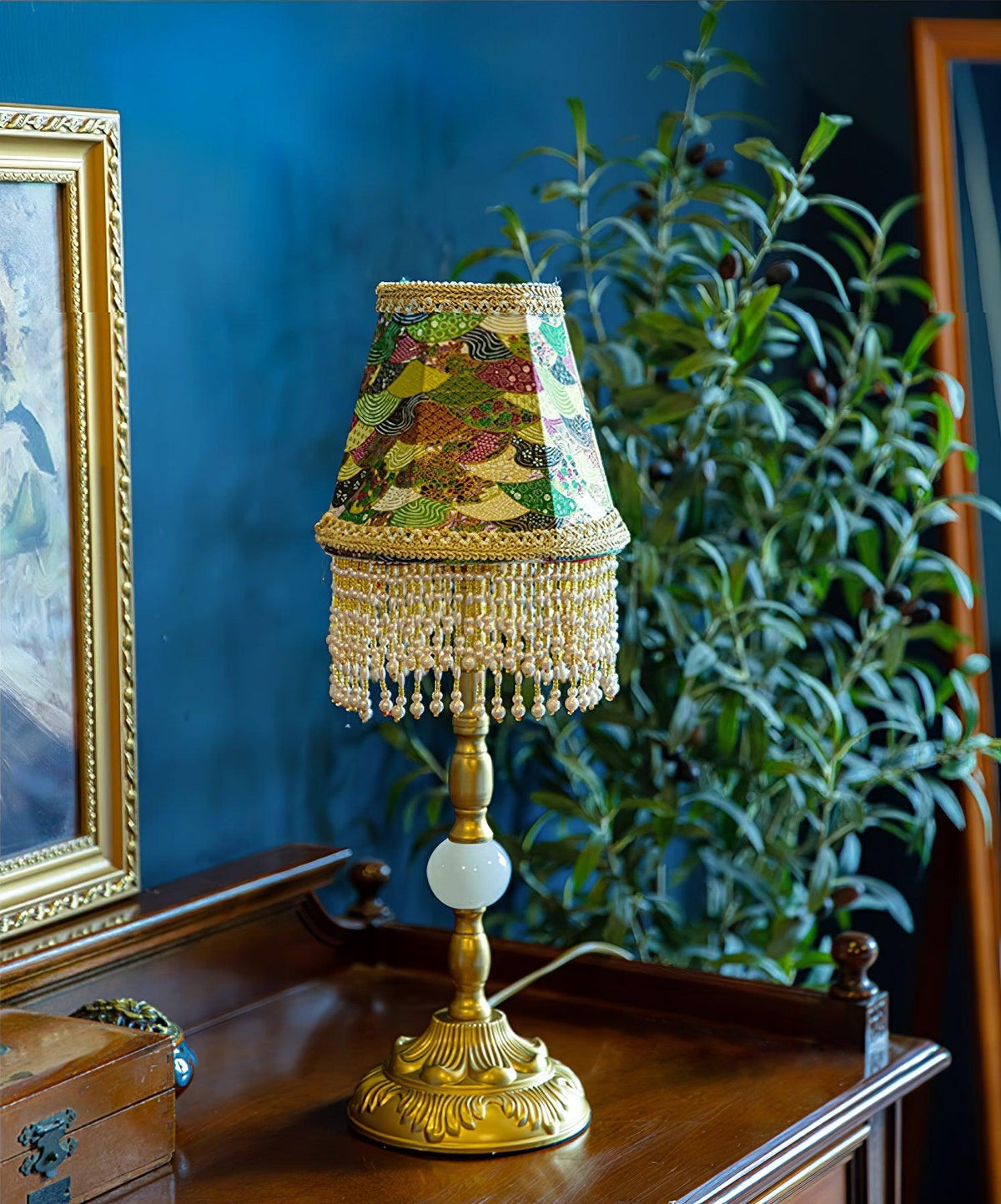 Edwardian Table Lamp with Appliquéd Beaded Shade 7.1"