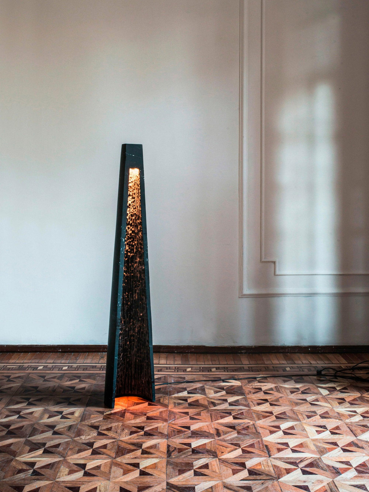 Estela Floor Lamp 7.1"