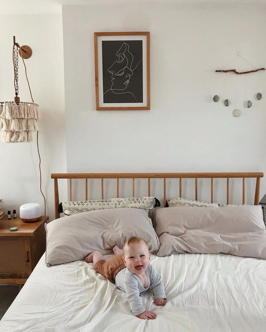 Fela Tassel Wall Lamp