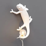 Chameleon Figure Resin LED Wall Lamp Nordic Animal Night Light