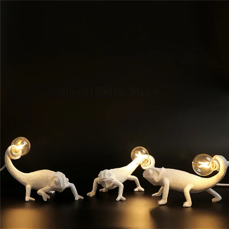 Chameleon Figure Resin LED Wall Lamp Nordic Animal Night Light