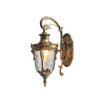 Heritage Outdoor Wall Lamp