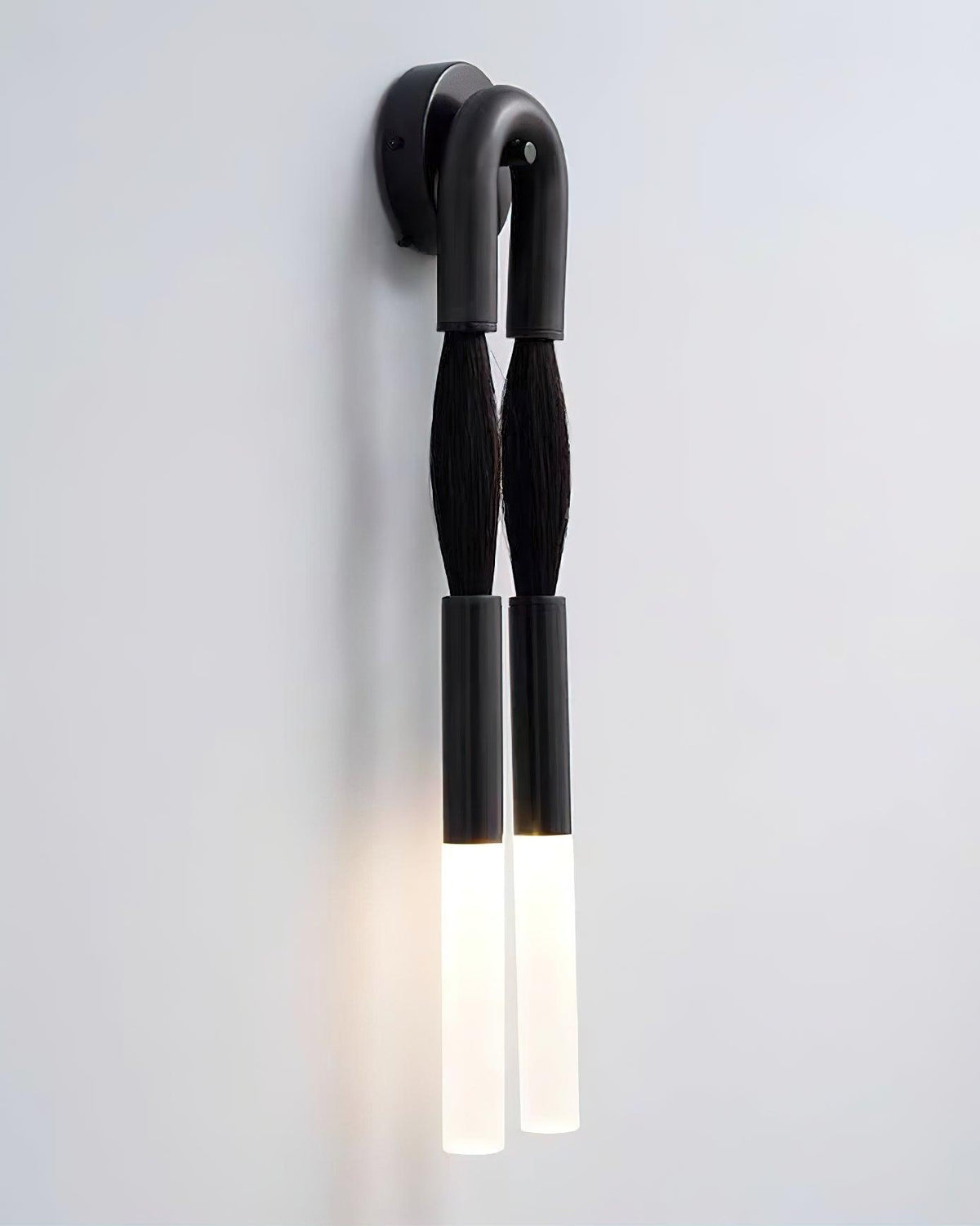 Horsehair Wall Lamp 7.1"