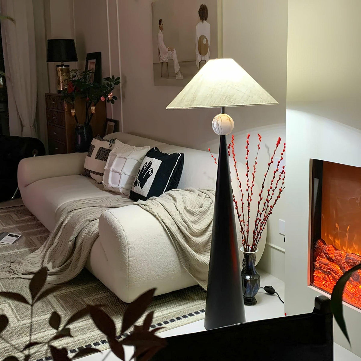 Innes Floor Lamp 21.7"