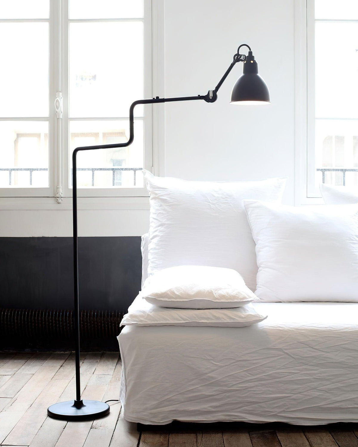 Versa Glide G411 Floor Lamp 10.5″